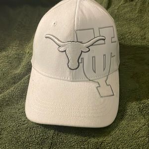 TEXAS LONGHORN FITTED BALL CAP
